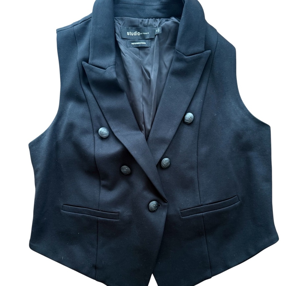 torrid Black Double-Breasted Sleeveless Blazer Vest - Picture 2 of 5